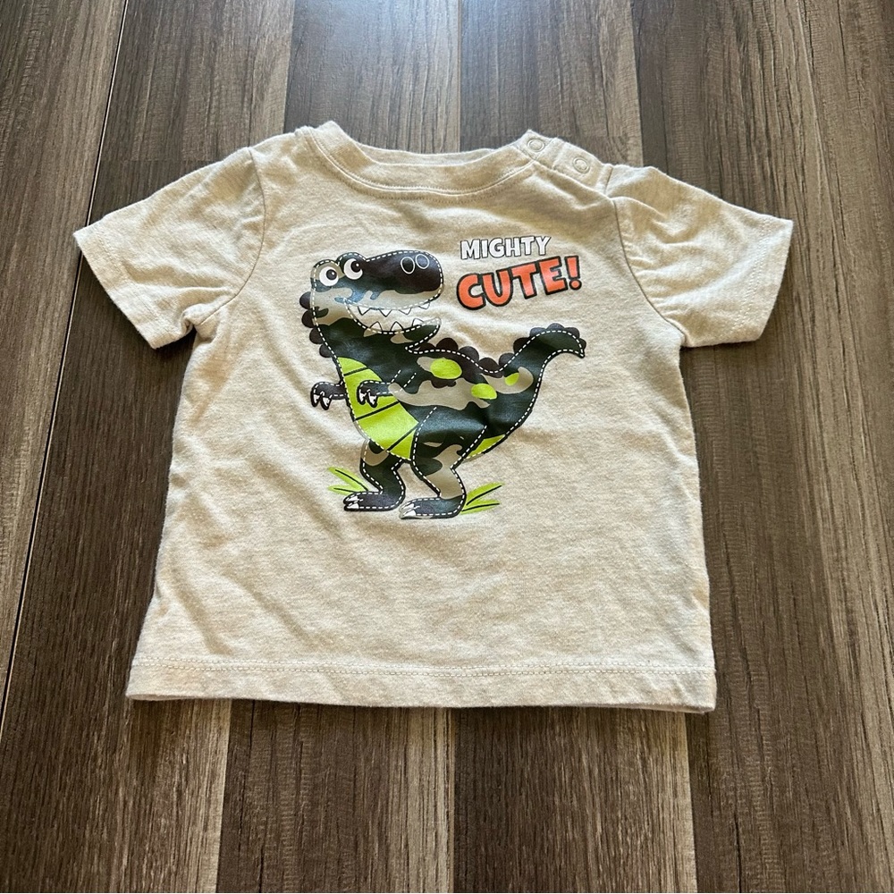 ♥️2/$14♥️ Garanimals Dinosaur T-Shirt